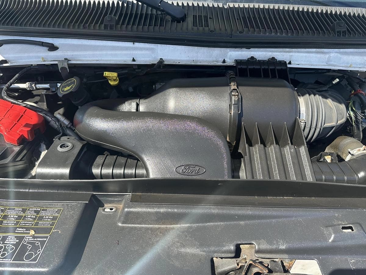 2017 Ford E450 ADA Shuttle Bus - Image 10