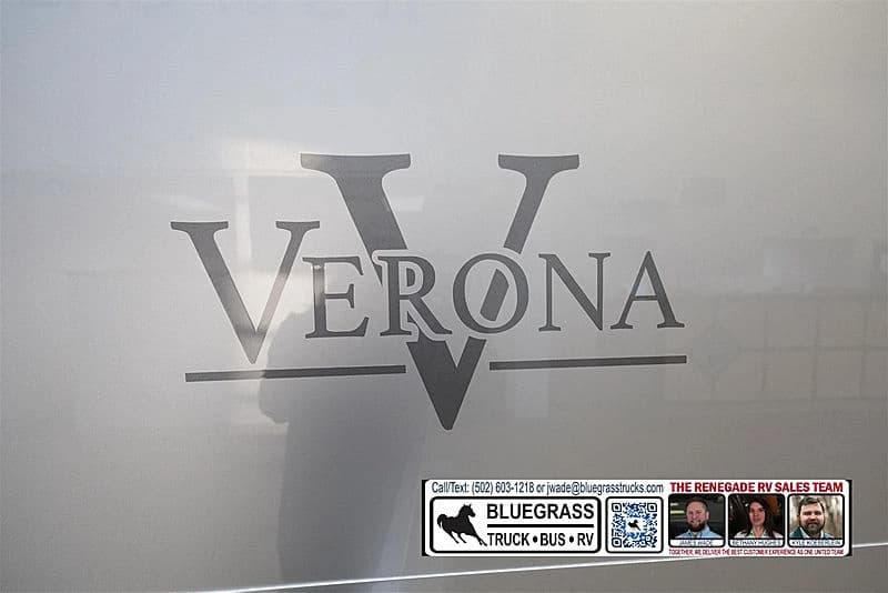 2026 Cummins 6.7L Motorhome - Image 36