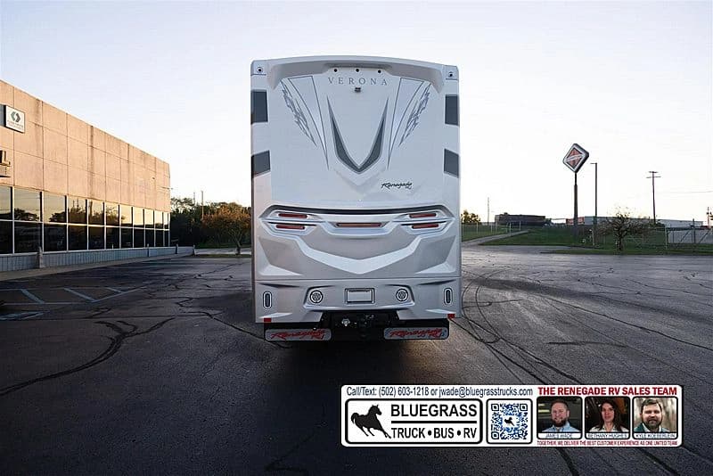 2026 Cummins 6.7L Motorhome - Image 5