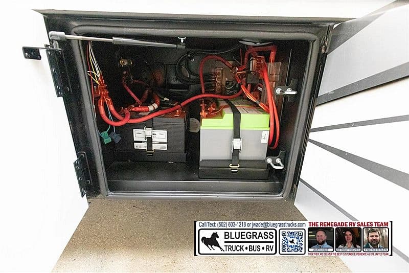 2026 Cummins 6.7L Motorhome - Image 10