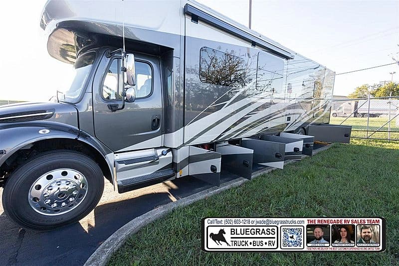 2026 Cummins B6.7 Motorhome - Image 11