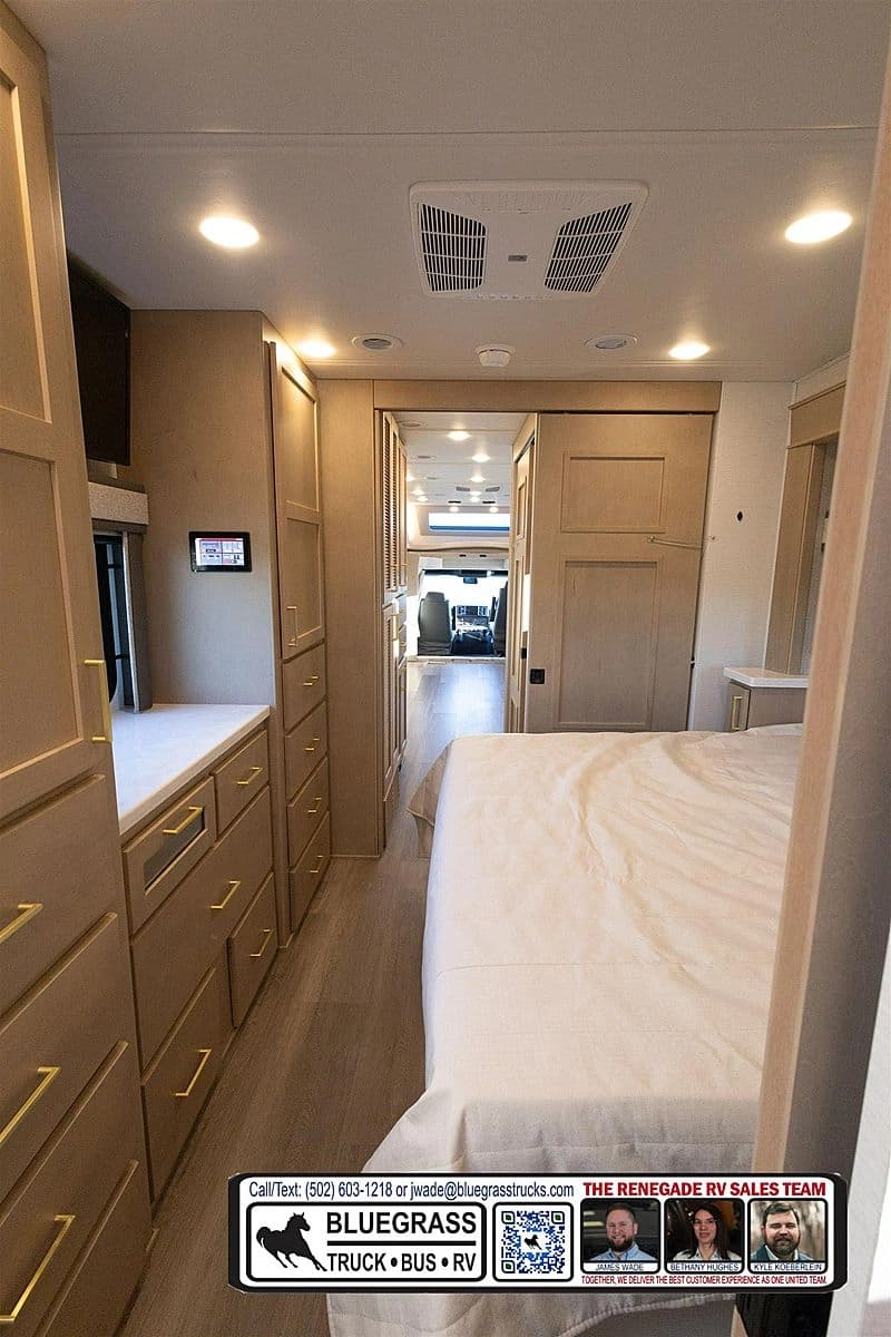 2026 Cummins B6.7 Motorhome - Image 50