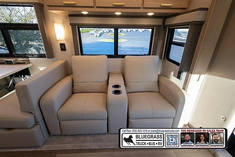 2026 Cummins B6.7 Motorhome - Image 60