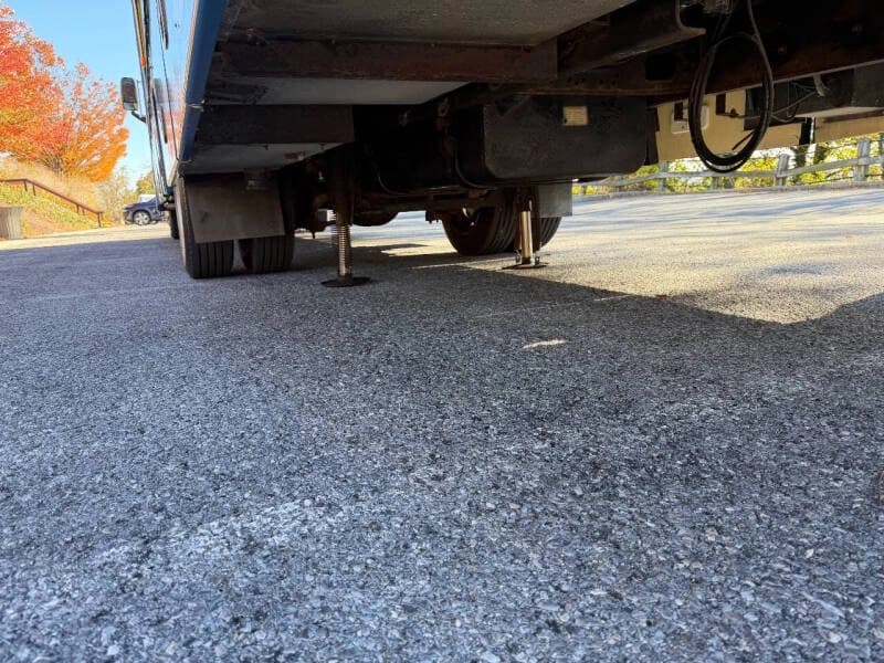 2010 Freightliner Mobile Classroom - Image 49