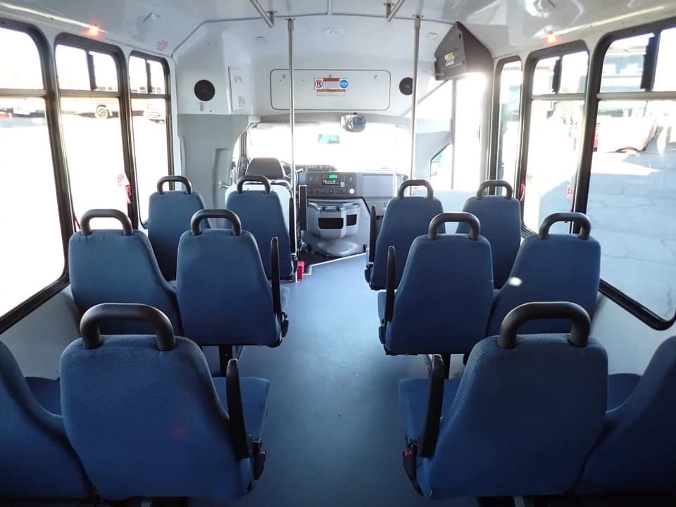 2019 ElDorado Aerotech ADA Shuttle Bus - Image 6