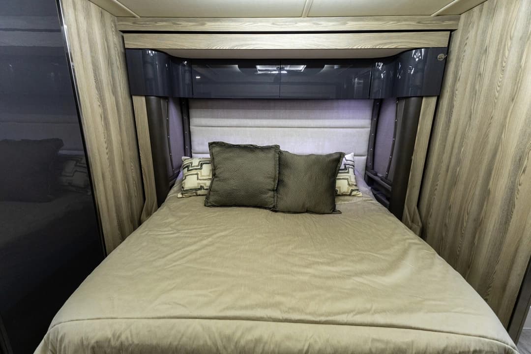 2019 Winnebago Horizon Motorhome - Image 26