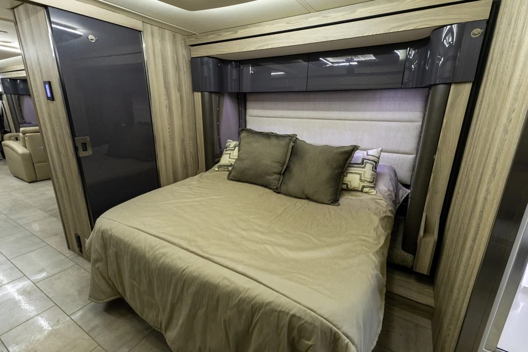 2019 Winnebago Horizon Motorhome - Image 27