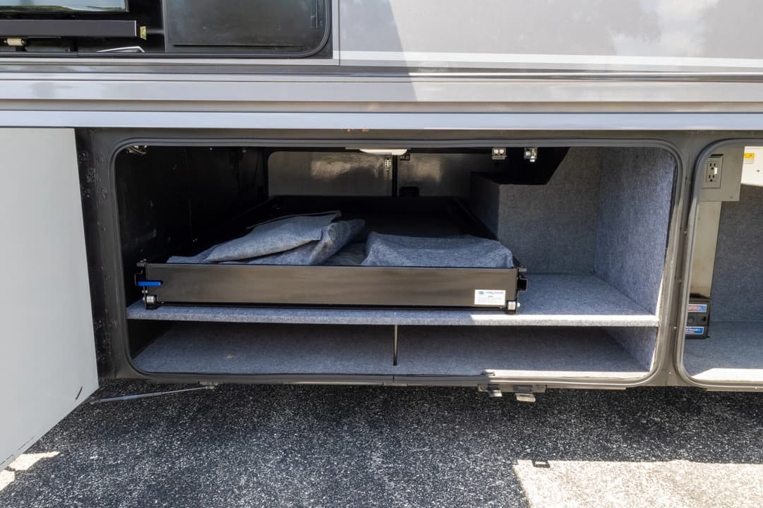 2019 Winnebago Horizon Motorhome - Image 38