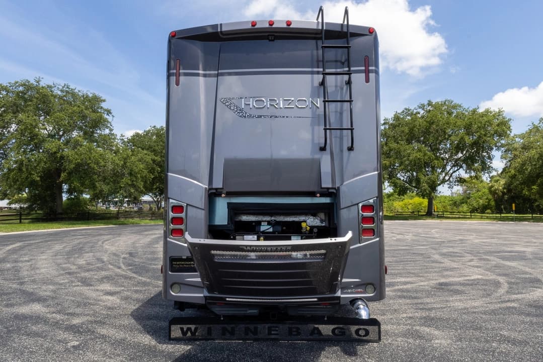 2019 Winnebago Horizon Motorhome - Image 46