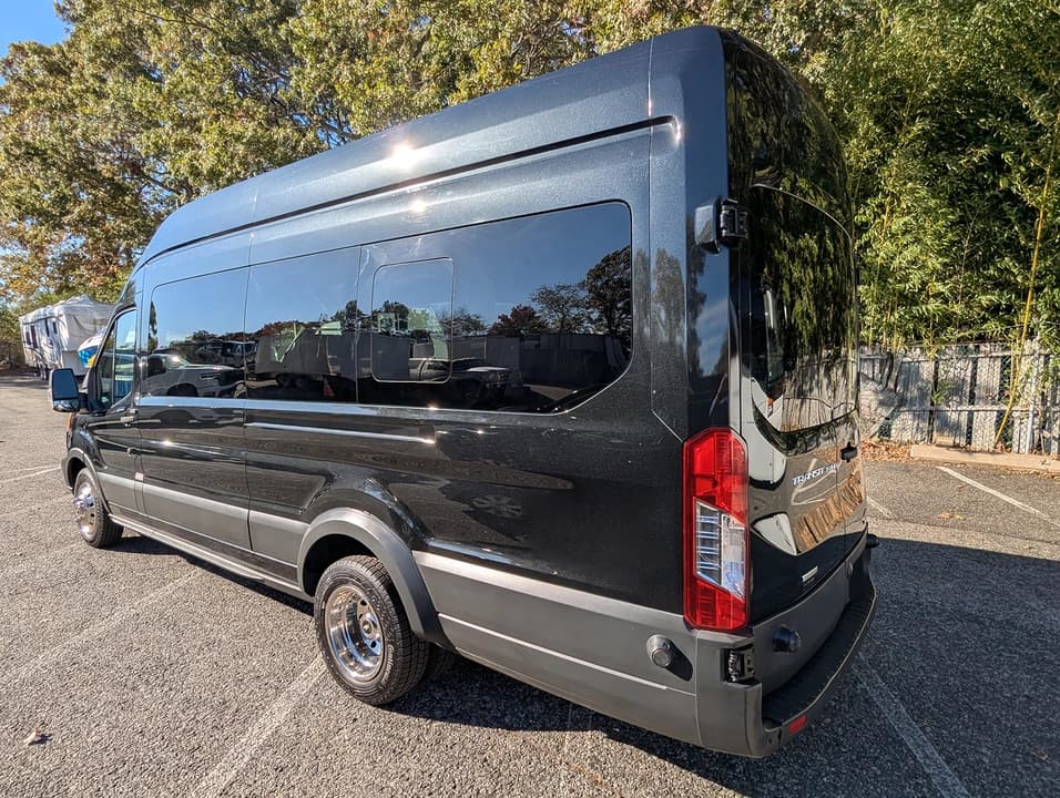 2015 Ford Transit T350 High Top Passenger Van - Image 4