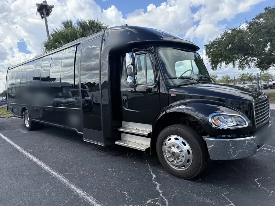 2023 Turtle Top Odyssey XL Shuttle Bus - Image 1