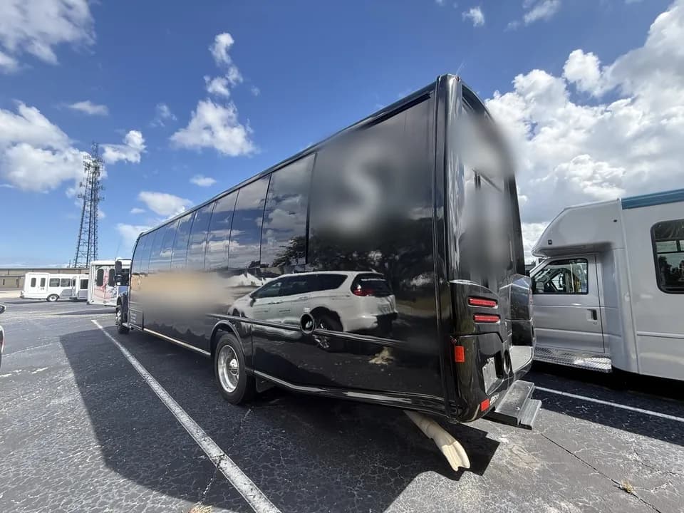 2023 Turtle Top Odyssey XL Shuttle Bus - Image 2