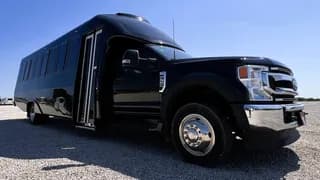 2022 Ford F550 bus