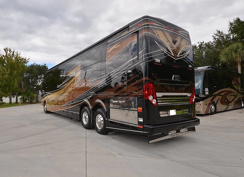 2016 Prevost Liberty Elegant Lady H3-45 Motorcoach - Image 17