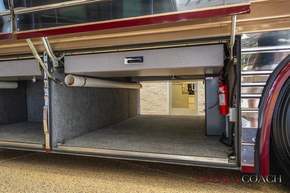 2001 Prevost Country Coach XLII Motorcoach - Image 37