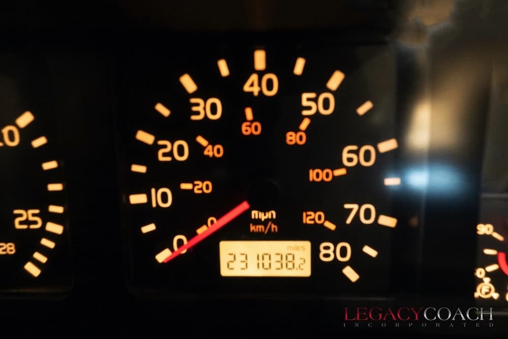 2008 Prevost Marathon H3-45 Motorcoach - Image 40