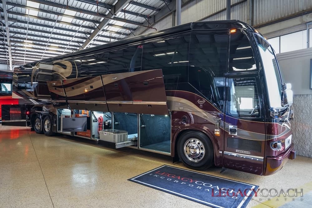 2008 Prevost Marathon H3-45 Motorcoach - Image 43
