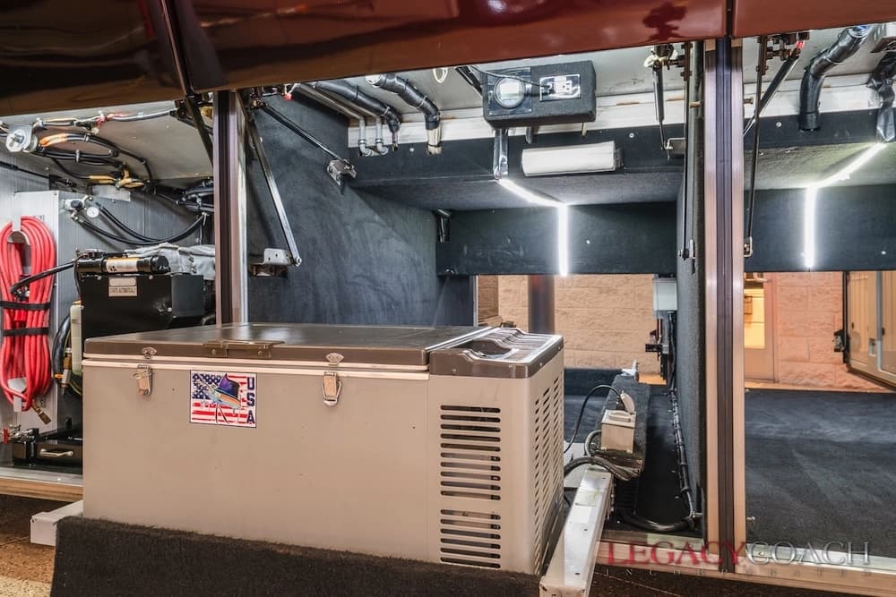 2008 Prevost Marathon H3-45 Motorcoach - Image 50