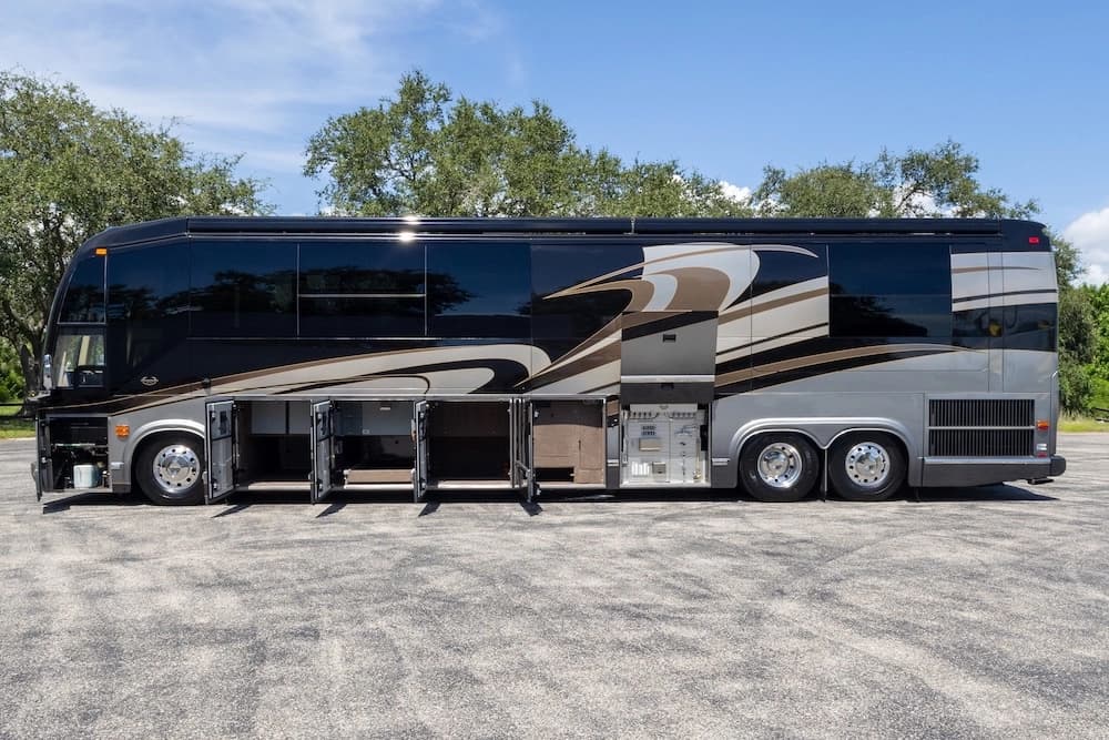 2008 Prevost Marathon H3-45 Motorcoach - Image 33