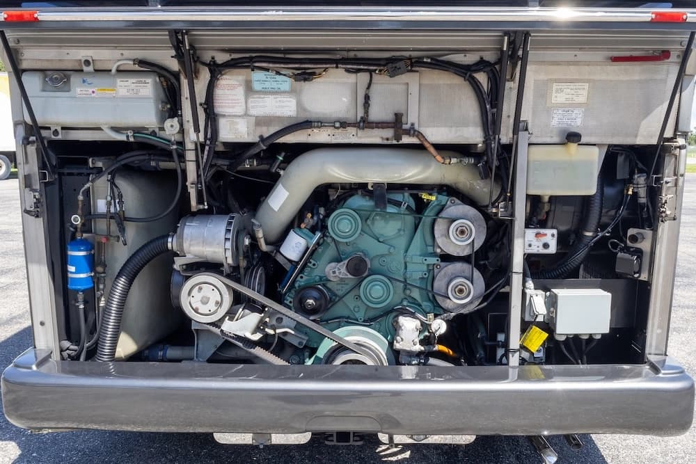 2008 Prevost Marathon H3-45 Motorcoach - Image 47