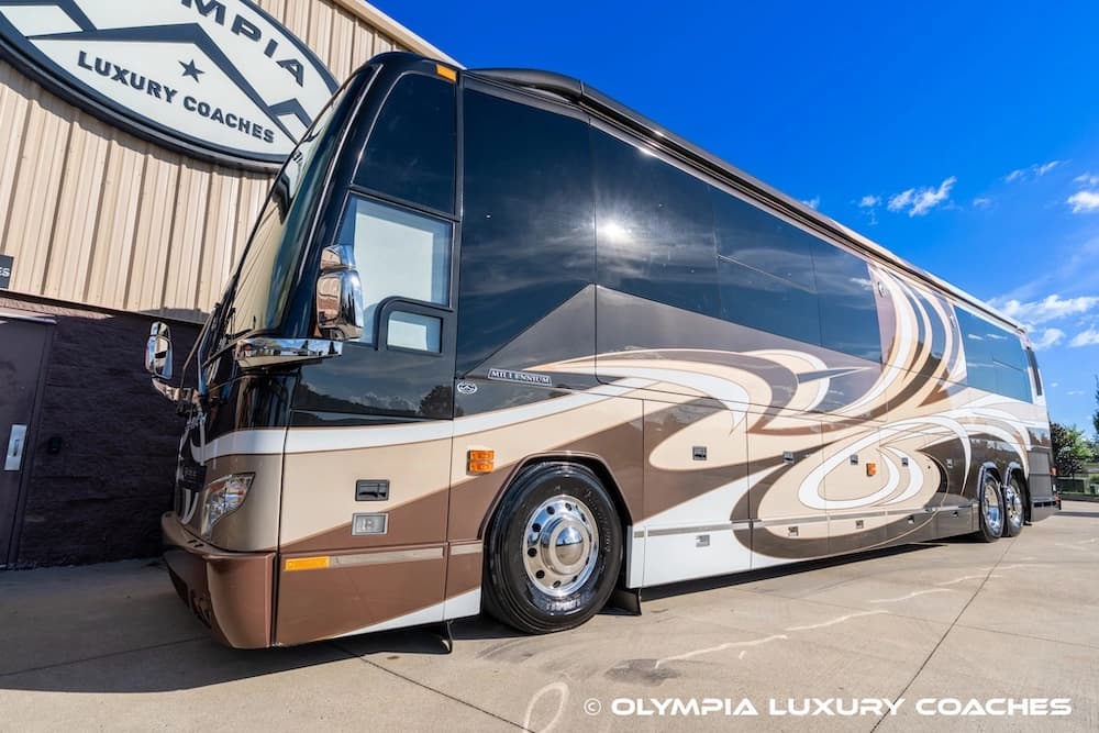 2012 Prevost Millennium H3-45 Motorcoach - Image 12