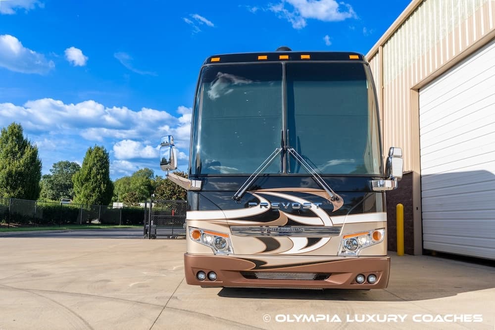2012 Prevost Millennium H3-45 Motorcoach - Image 20