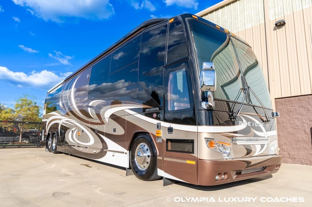 2012 Prevost Millennium H3-45 Motorcoach - Image 23