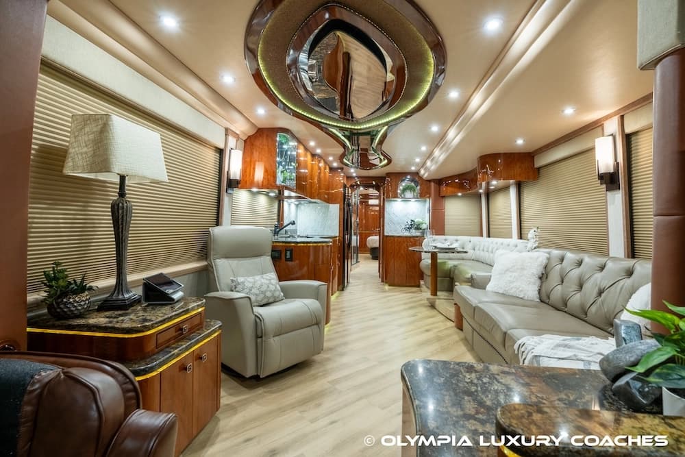 2012 Prevost Millennium H3-45 Motorcoach - Image 39