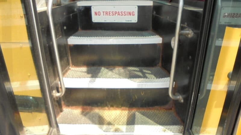 2010 Freightliner Thomas Cutaway School Bus - Image 6