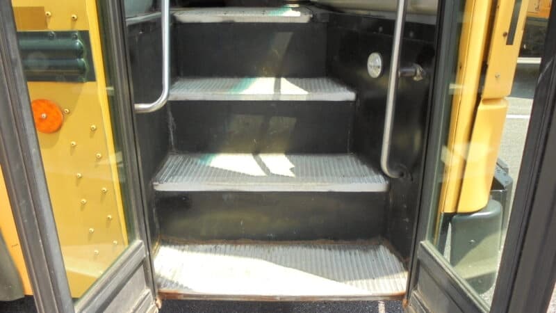 2007 Thomas Rear Engine School Bus - Image 6