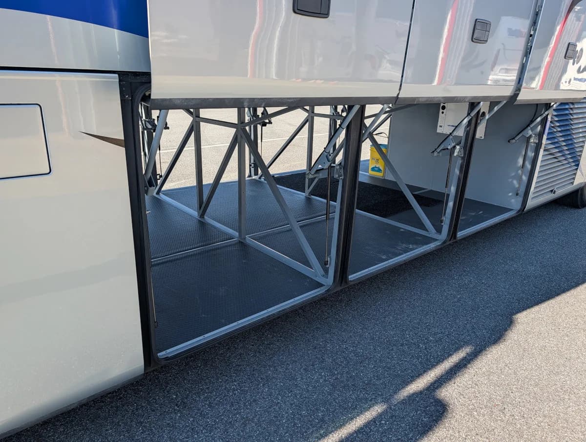 2015 Setra S 417 TC Coach - Image 38