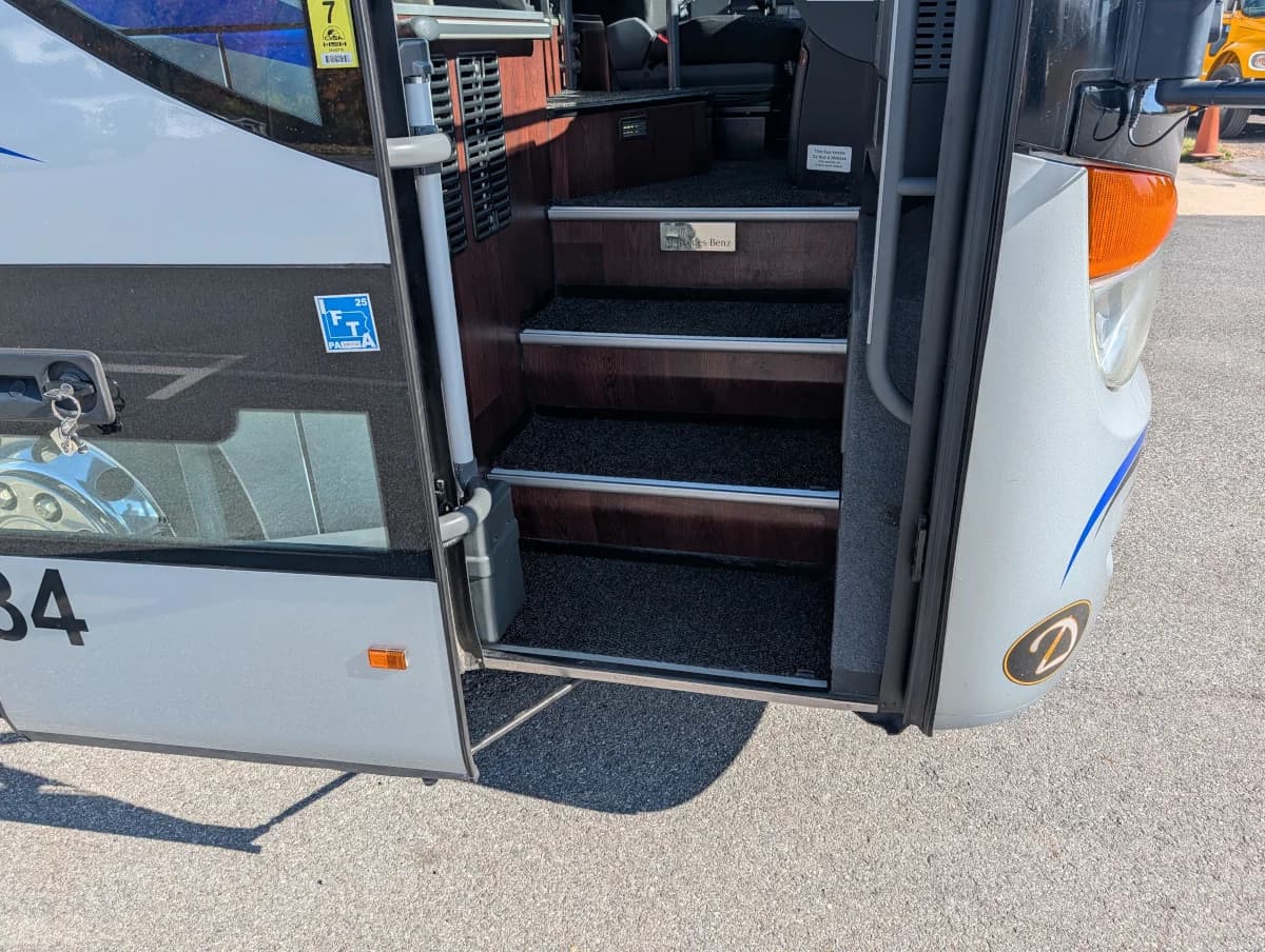 2015 Setra S 417 TC Coach - Image 5