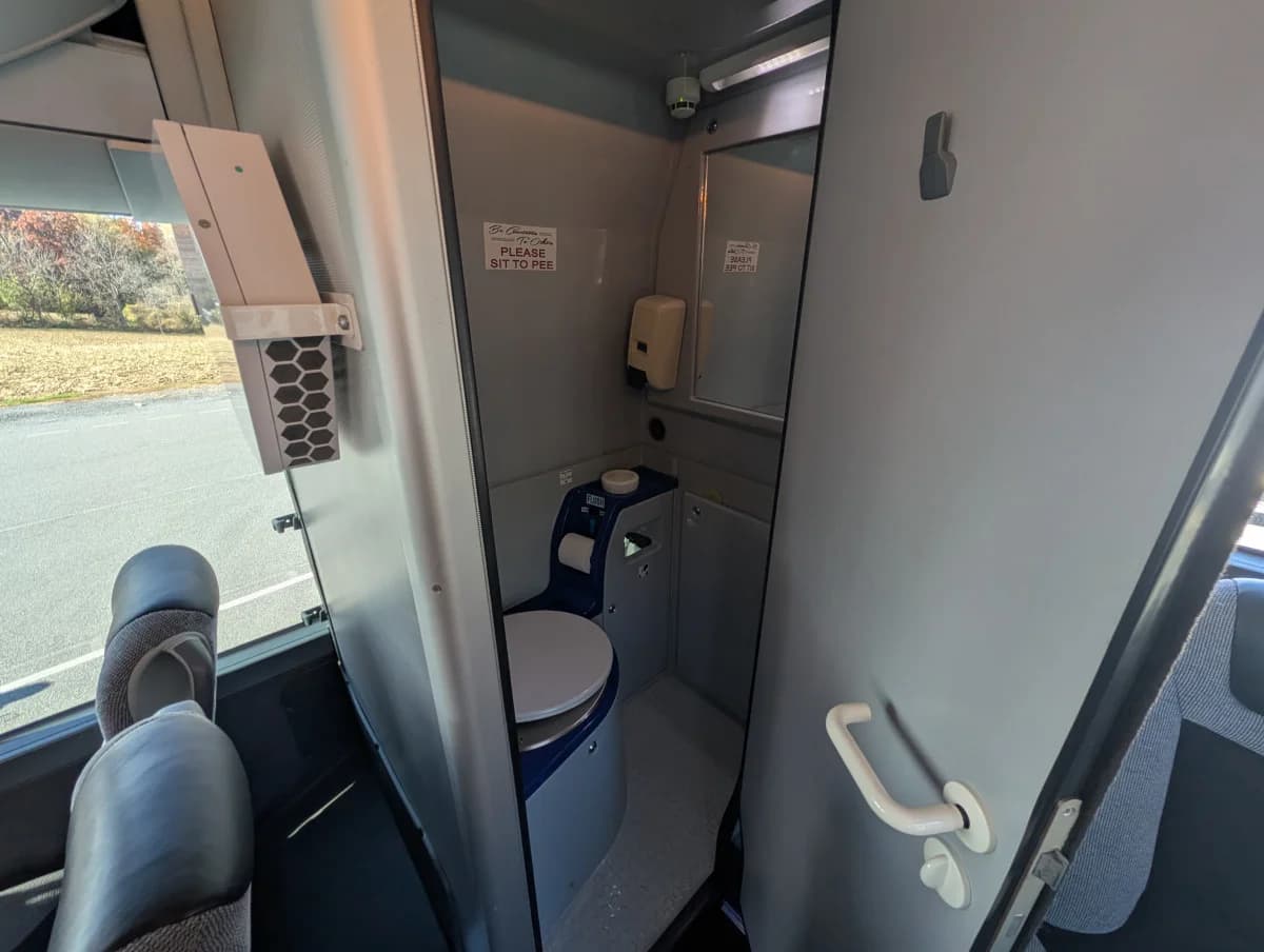 2015 Setra S 417 TC Coach - Image 17