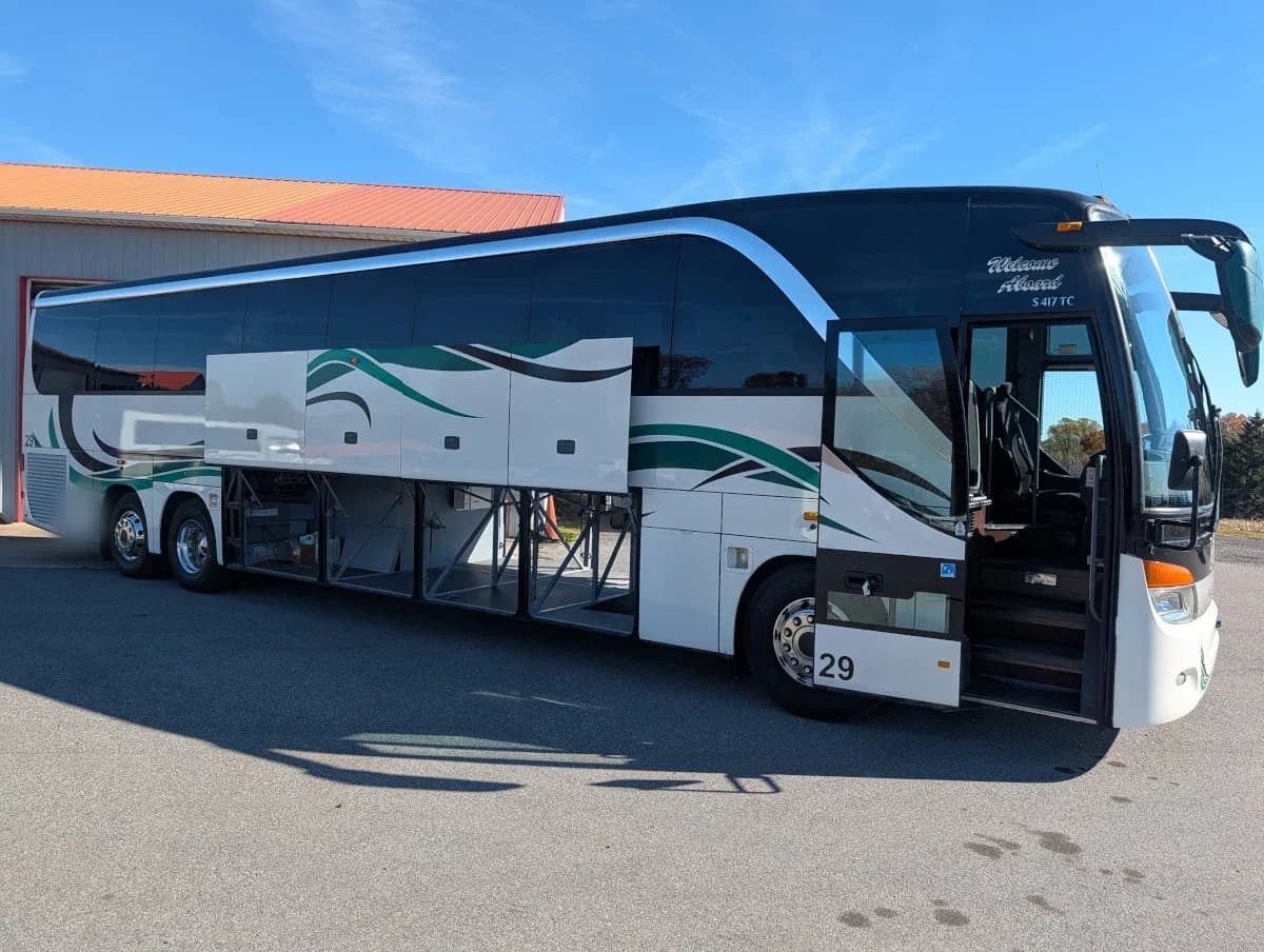 2015 Setra S 417 TC Coach - Image 2