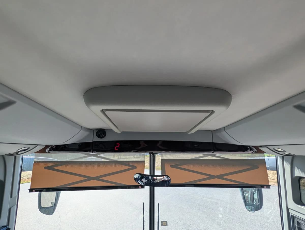 2015 Setra S 417 TC Coach - Image 24