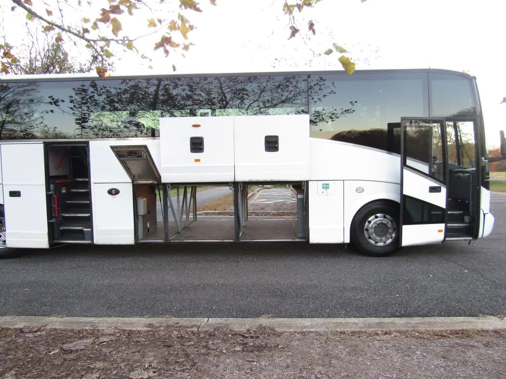 2011 Van Hool T2145 53P Coach - Image 14