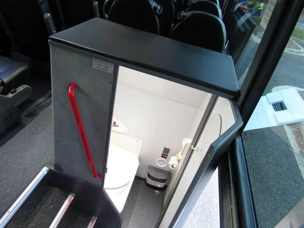 2011 Van Hool T2145 53P Coach - Image 13