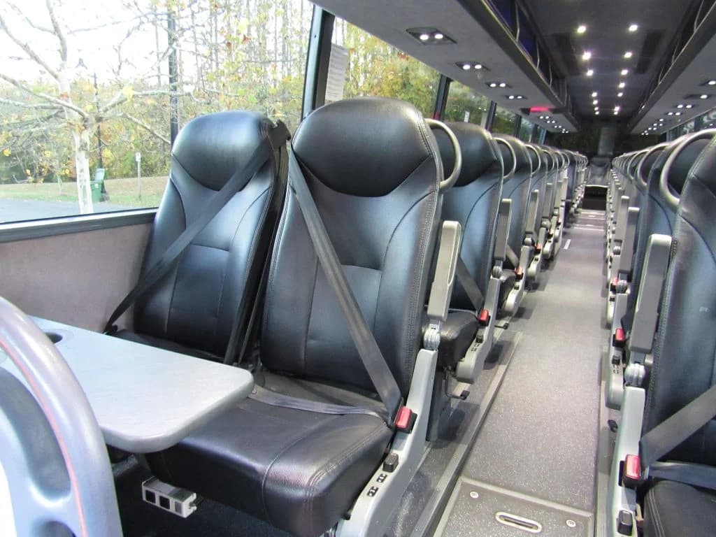 2011 Van Hool T2145 53P Coach - Image 10