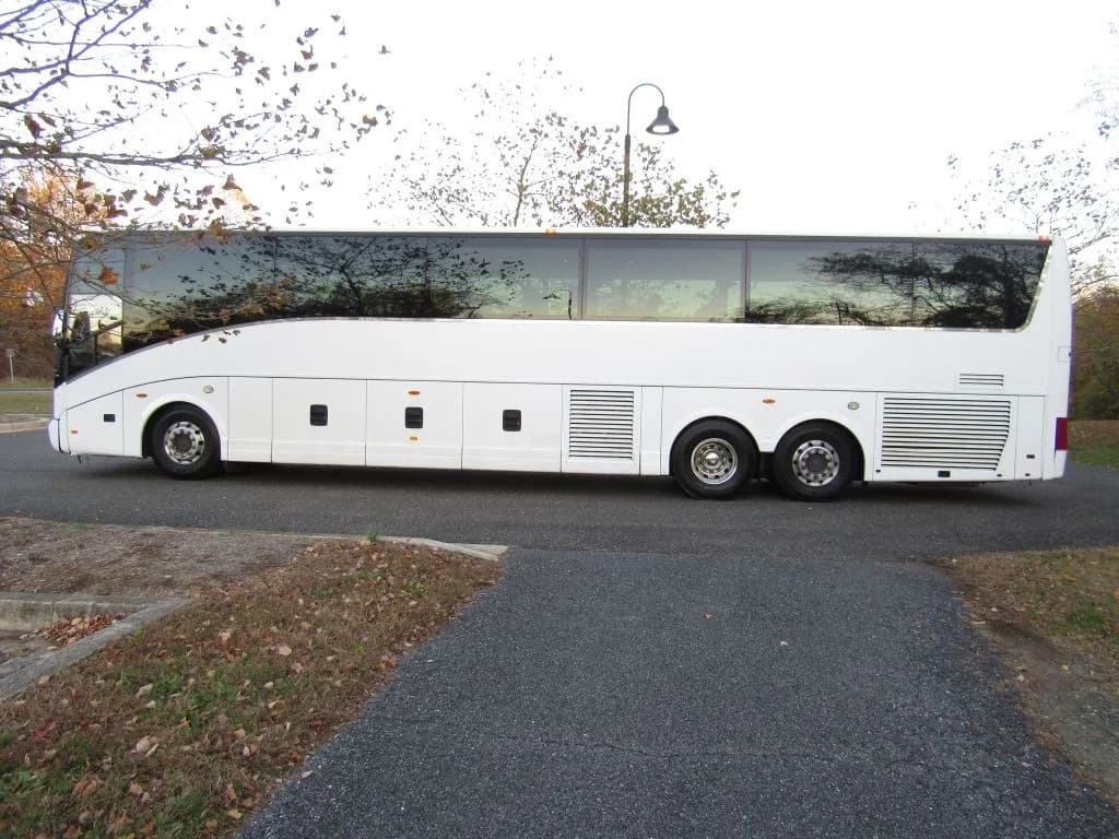 2011 Van Hool T2145 53P Coach - Image 19