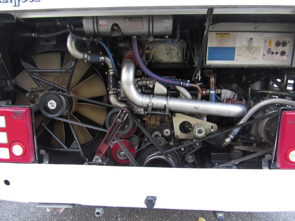 2011 Van Hool T2145 53P Coach - Image 16