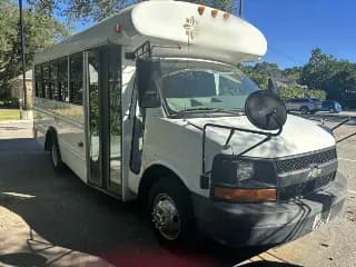 2008 Chevy G3500 bus