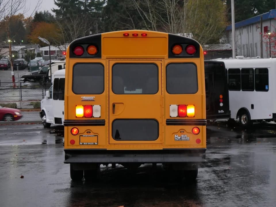 2015 Chevrolet Thomas - Image 11