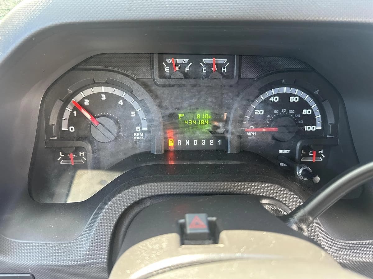 2016 Ford E350 Non CDL ADA Shuttle Bus - Image 15