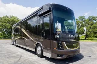 2018 Newmar King Aire 4531 bus