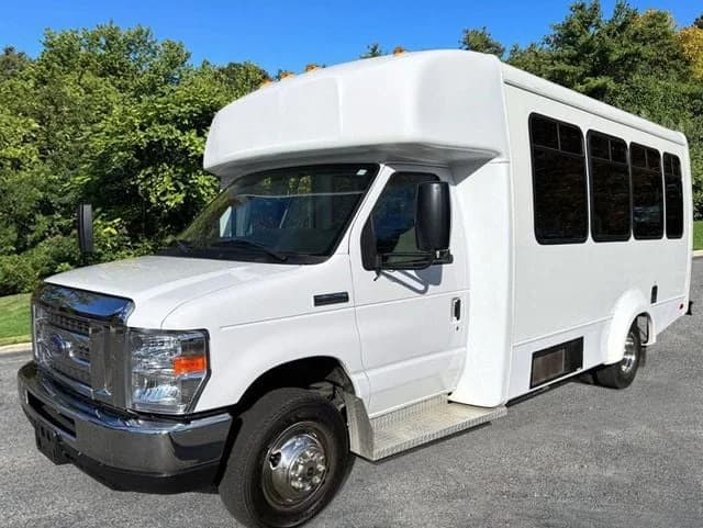 2019 Ford E-350 Non-CDL ADA - Image 1