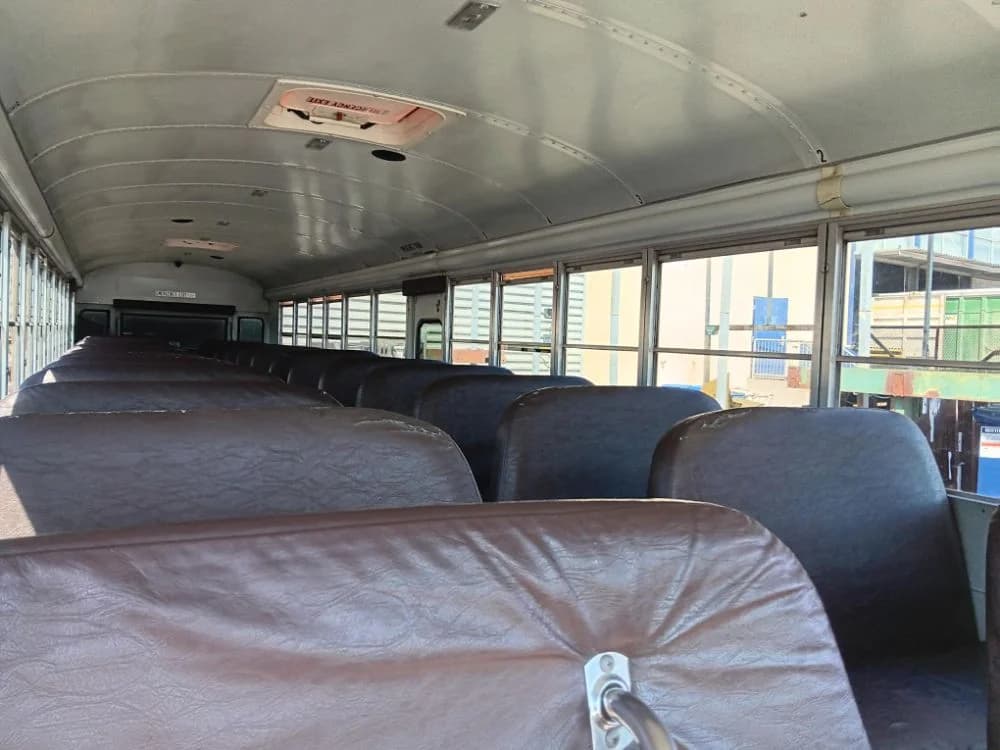 2004 BlueBird American RE - Image 3