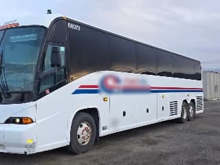 2012 MCI J4500 bus