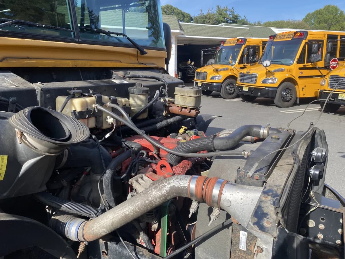 2011 Blue Bird Vision 54P - Image 8