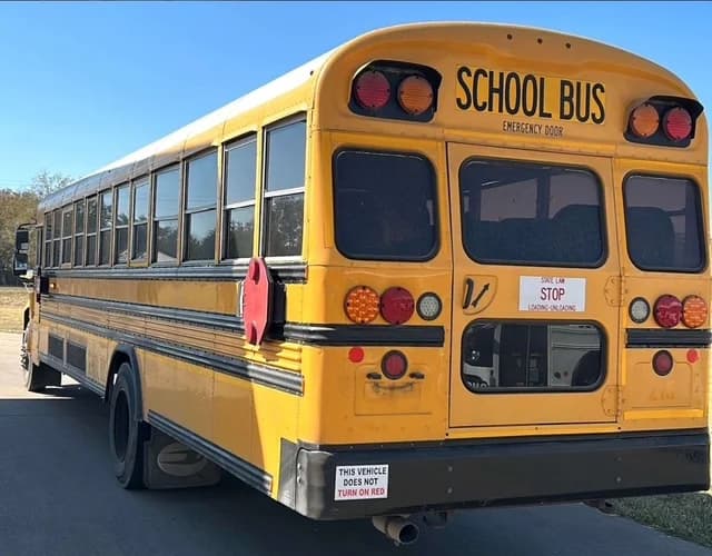 2016 Blue Bird Vision AC - Image 3