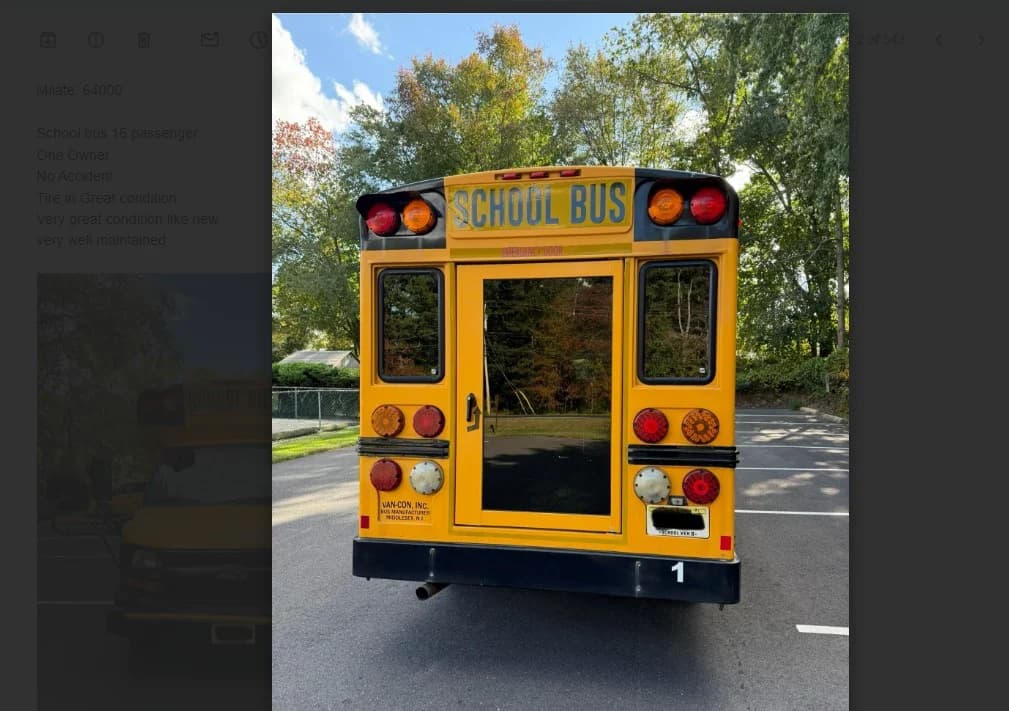 2015 Chevrolet 3500 NJ Spec 16P - Image 9